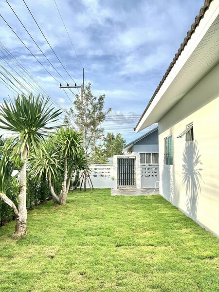 Single House 3 bedrooms for Sale in Takhian Tia, Chon Buri (Pattaya), Bang Lamung, Bang Lamung (Pattaya), Chon Buri (Pattaya), 3 Bedrooms, 284 sqm, Single Detached House For Sale, by PLC Real Estate, 500014161 - DDproperty.com