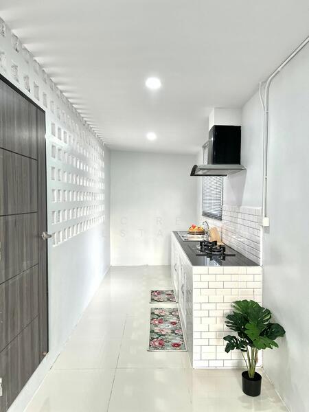 Single House 3 bedrooms for Sale in Takhian Tia, Chon Buri (Pattaya), Bang Lamung, Bang Lamung (Pattaya), Chon Buri (Pattaya), 3 Bedrooms, 284 sqm, Single Detached House For Sale, by PLC Real Estate, 500014161 - DDproperty.com