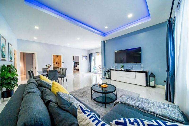 For Sale - View Point Village, Chon Buri (Pattaya)