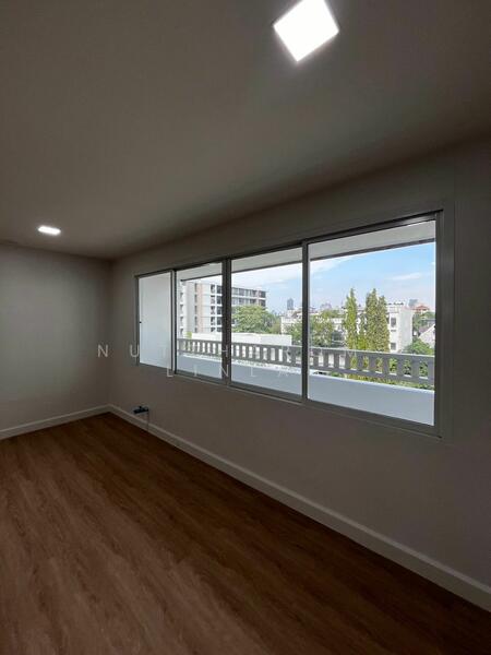 For Sale - FULLY RENOVATED HOUSE - SUKHUMVIT SOI 31 - 47 TARANGWAH. (1530356), Bangkok