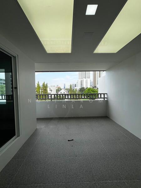 ขาย - FULLY RENOVATED HOUSE - SUKHUMVIT SOI 31 - 47 TARANGWAH. (1530356), กรุงเทพ