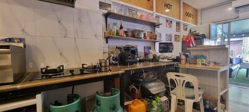 ขาย - Business For Takeover In Jomtien Beach, ชลบุรี