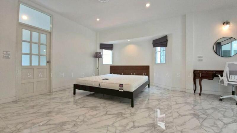 For Sale - Jomtien Beach Paradise, Chon Buri (Pattaya)