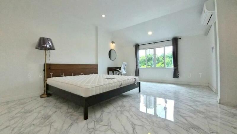 For Sale - Jomtien Beach Paradise, Chon Buri (Pattaya)