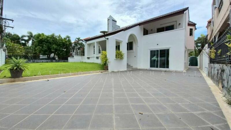 For Sale - Jomtien Beach Paradise, Chon Buri (Pattaya)