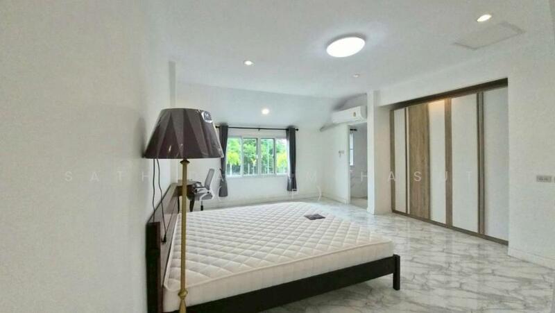 For Sale - Jomtien Beach Paradise, Chon Buri (Pattaya)