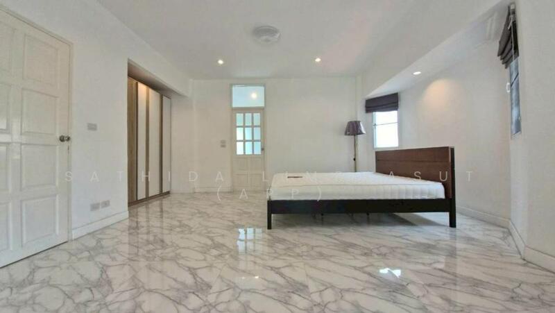 For Sale - Jomtien Beach Paradise, Chon Buri (Pattaya)