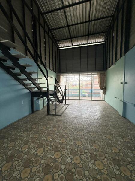 For Sale - 3 Room Building For Sale, Chon Buri