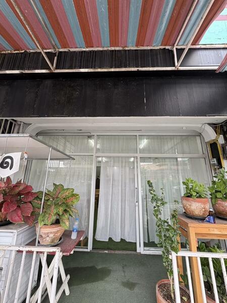 For Sale - 3 Room Building For Sale, Chon Buri