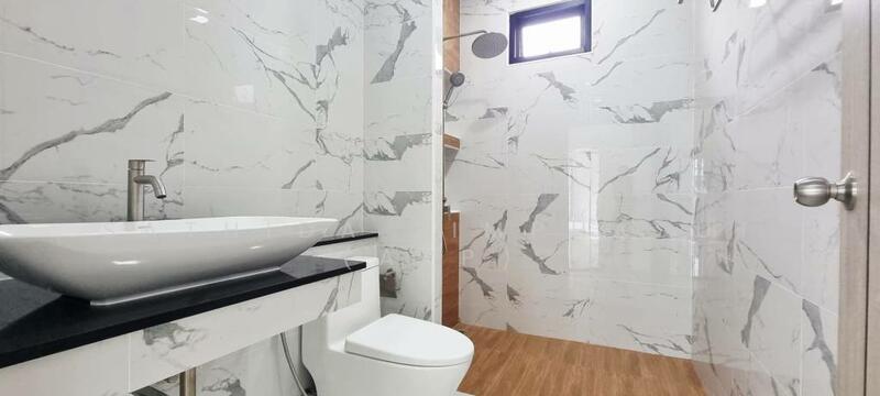 ให้เช่า - Paradise Villa 1 & 2 : พาราไดซ์ วิลล่า1 & 2, ชลบุรี