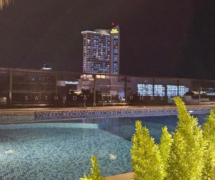 For Sale - 60 Rooms Hotel In Central Pattaya For Sale, Chon Buri