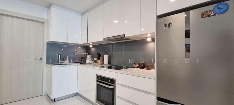 ขาย - พาร์ครอยัล 3 คอนโดมิเนียม, ชลบุรี