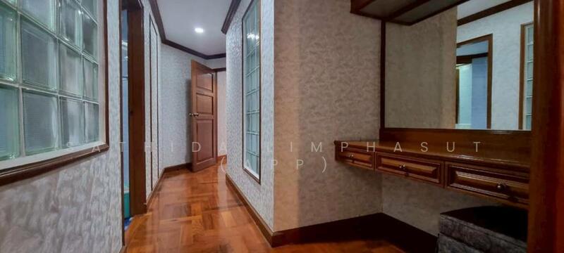 For Sale - Silver Beach Condominium, Chon Buri