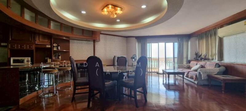 For Sale - Silver Beach Condominium, Chon Buri