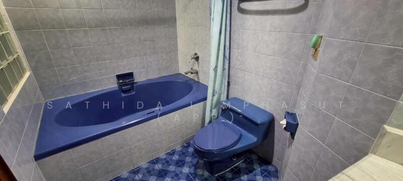 For Sale - Silver Beach Condominium, Chon Buri