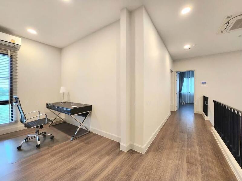 For Rent - Nantawan Rama 9 - New Krungthepkreetha, Bangkok