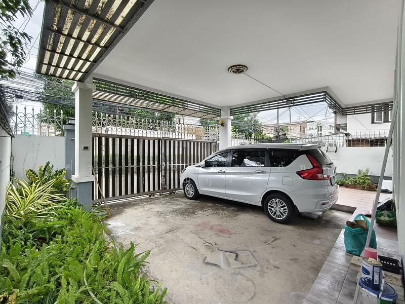 For Sale - THE MUVE Kaset, Bangkok