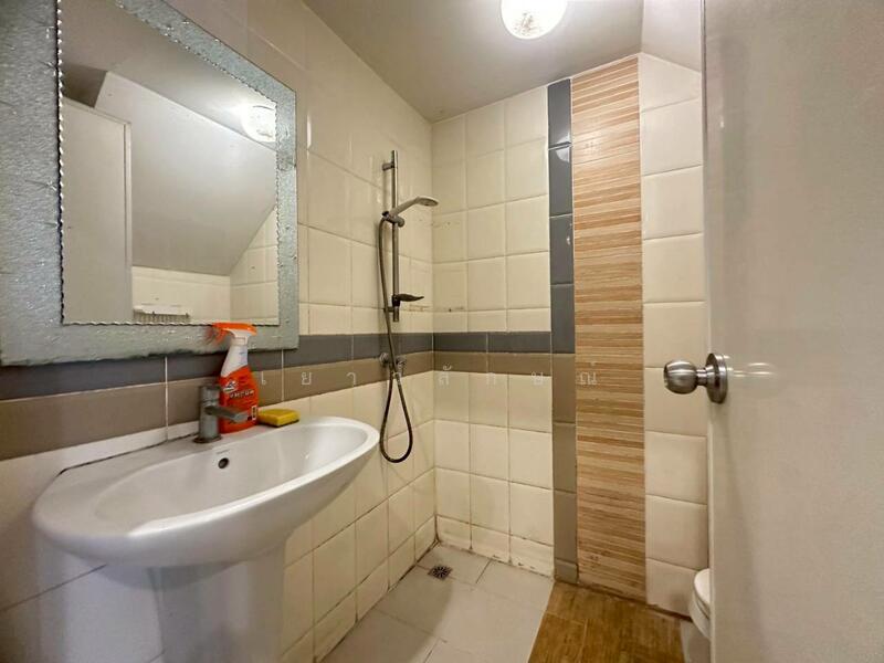 ขาย - Golden Town Onnut-Pattanakarn : ทาวน์โฮม โกลเด้น ทาวน์ อ่อนนุช-พัฒนาการ, กรุงเทพ