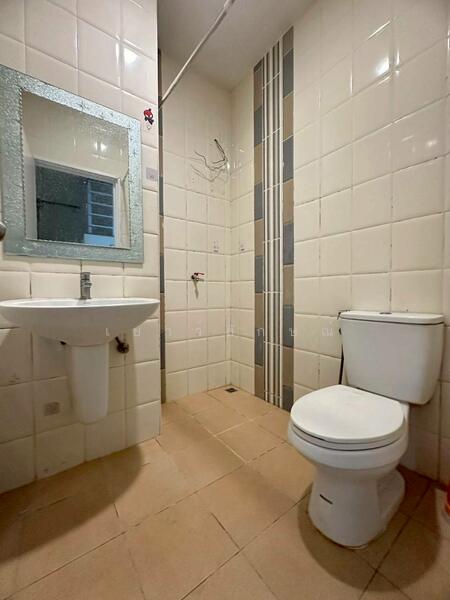 ขาย - Golden Town Onnut-Pattanakarn : ทาวน์โฮม โกลเด้น ทาวน์ อ่อนนุช-พัฒนาการ, กรุงเทพ