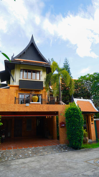 ขาย - Darawadi Village : หมู่บ้าน ดาราวดี, ชลบุรี