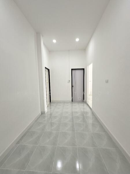 ขาย - 20230, ชลบุรี