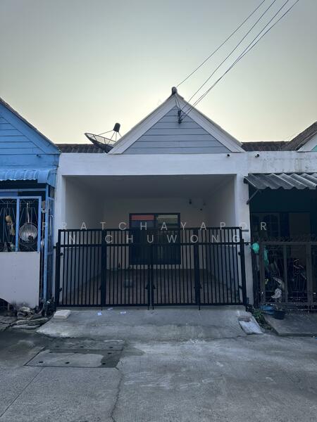 ขาย - เครือสหพัฒน์, ชลบุรี