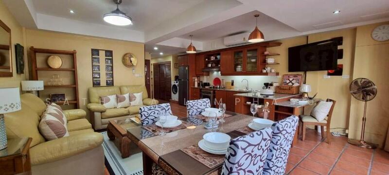 For Sale - 5 Storey Commercial Building In Pratumnak, Chon Buri