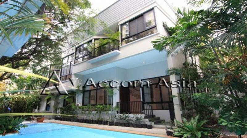 For Rent - Pet friendly 3 Bedrooms House for Rent in Sukhumvit, Bangkok near BTS Thong Lo at The urban forestry, Bangkok