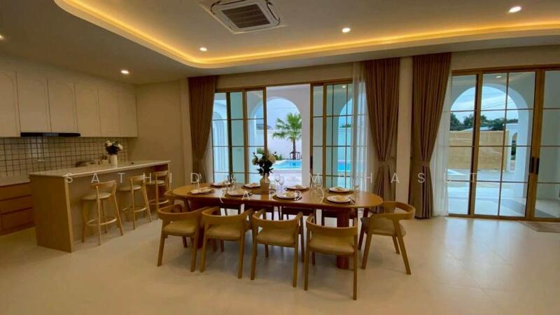 For Sale - Mediterranean Style Villa, Chon Buri (Pattaya)