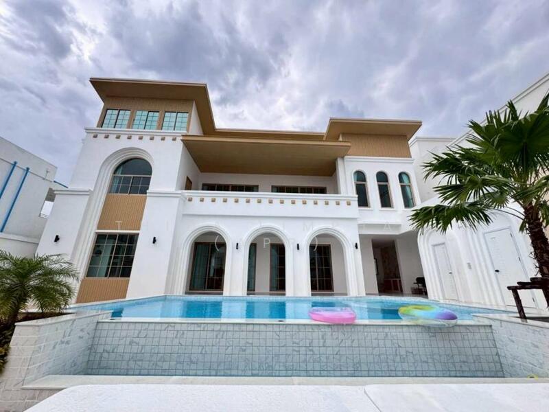 For Sale - Mediterranean Style Villa, Chon Buri (Pattaya)