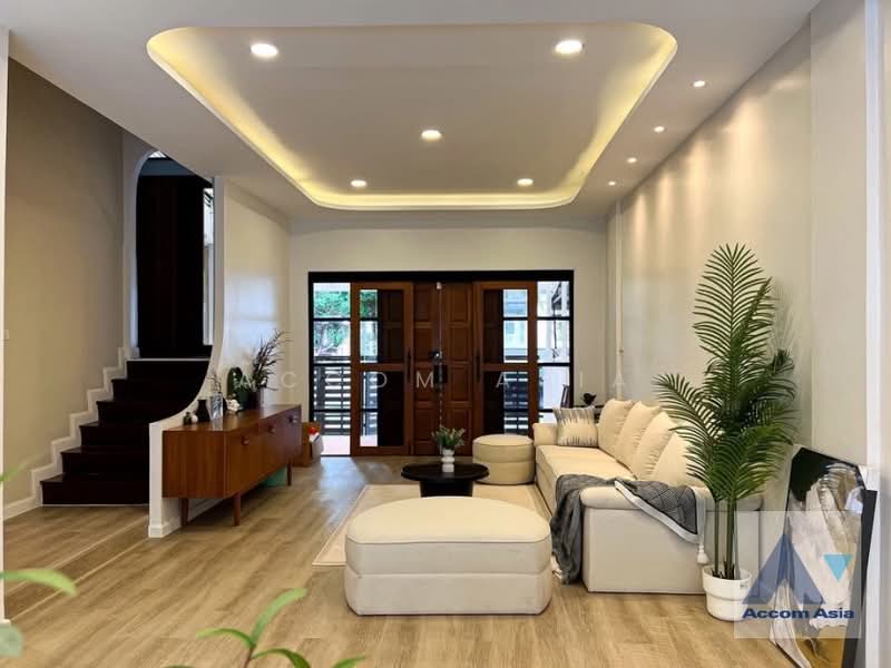 Home Office 5 Bedrooms Townhouse for Rent in Sukhumvit, Bangkok near BTS Phra khanong (AA44856), กรุงเทพ, คลองตันเหนือ, วัฒนา, กรุงเทพ, 260 ตร.ม., ทาวน์เฮ้าส์ ให้เช่า, โดย Accom Asia, 500014793 - DDproperty.com
