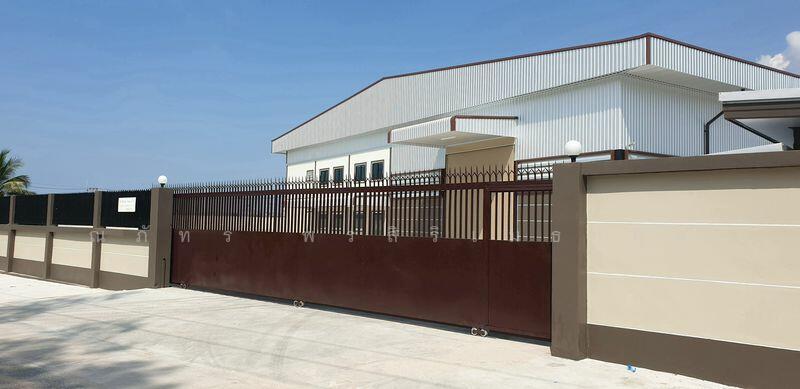 ให้เช่า - โกดังให้เช่า/ขาย ที่ตั้งบนที่ดิน4 ไร่ ต.หลองปลาไหล อ.บางละมุง จ.ชลบุรี ขนาด2,860 ตรม., ชลบุรี