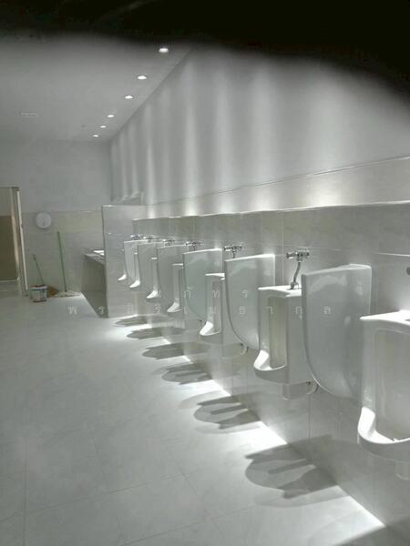 ให้เช่า - โกดังให้เช่า/ขาย ที่ตั้งบนที่ดิน4 ไร่ ต.หลองปลาไหล อ.บางละมุง จ.ชลบุรี ขนาด2,860 ตรม., ชลบุรี