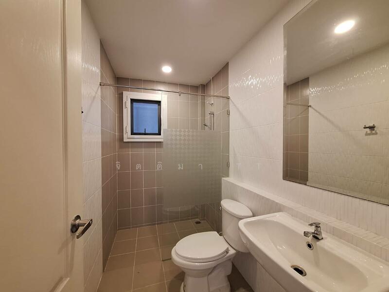 For Sale - The Centro Watcharapol, Bangkok