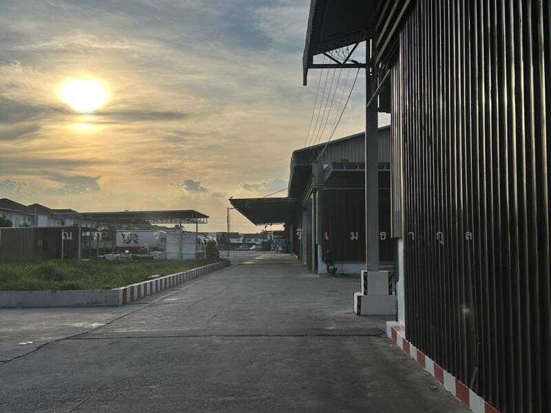 ให้เช่า - โกดังให้เช่าลาดกระบัง 2000 ตรม. พัฒนาชนบท 3 รถใหญ่เข้าออฟสะดวก เขตลาดกระบัง กรุงเทพ TW1-251025, กรุงเทพ