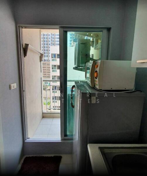 For Rent - Life @ Phahon 18, Bangkok