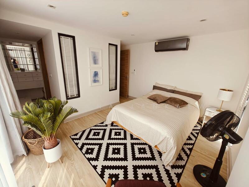 For Sale - Socio Reference 61, Bangkok