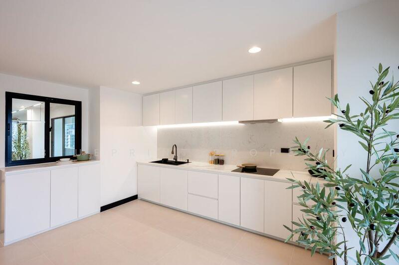 For Sale - Ruamjit Mansion (Apartment Building), Bangkok