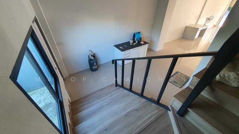 For Sale - อาคารพานิชย์ บึงเสนาท เมืองนครสวรรค์, Nakhon Sawan