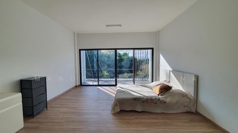 For Sale - อาคารพานิชย์ บึงเสนาท เมืองนครสวรรค์, Nakhon Sawan