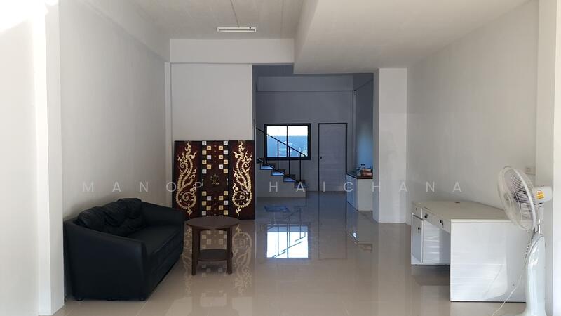 For Sale - อาคารพานิชย์ บึงเสนาท เมืองนครสวรรค์, Nakhon Sawan