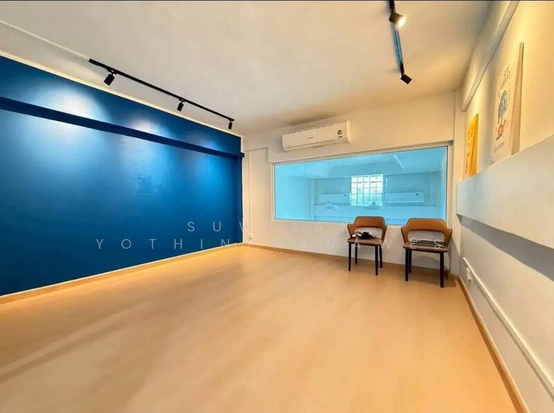 For Rent - 3-Br Townhouse near MRT Queen Sirikit National Convention Centre, Bangkok