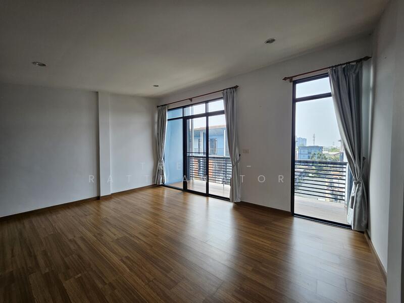 For Rent - Haus 35 Chaengwattana, Nonthaburi