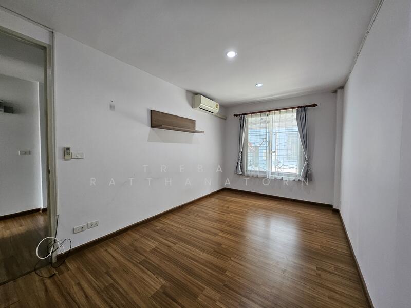 For Rent - Haus 35 Chaengwattana, Nonthaburi