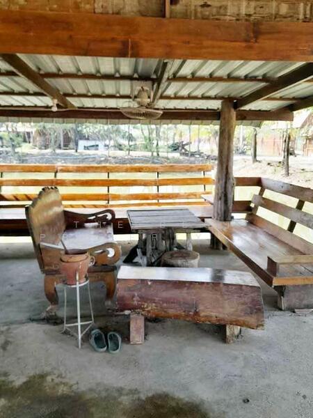 ขาย - บ้านเดี่ยวพร้อมที่ดินบ้านไร่ อุทัยธานี, อุทัยธานี