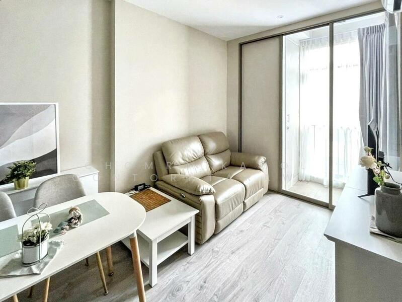 ให้เช่า - Rhythm Ekkamai Estate, กรุงเทพ