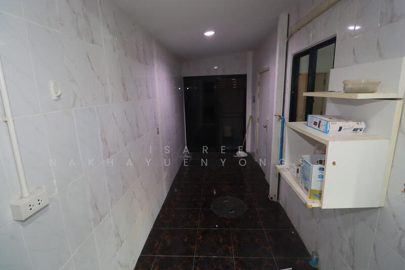 ทาวน์โฮม ลาดพร้าว, ทาวน์โฮม วังทองหลาง