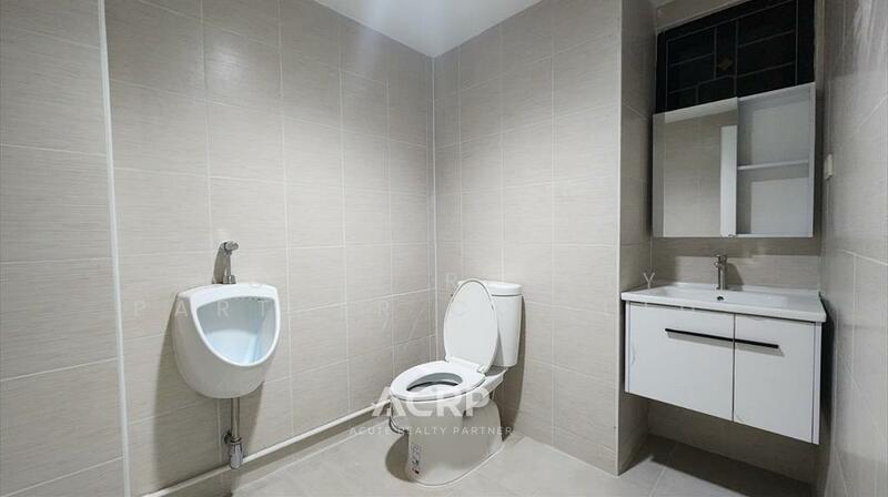 For Sale - ให้เช่าอาคารสำนักงาน 5 ชั้น ซอยพัฒนาการ 31/1 ทำเลดี รีโนเวทใหม่ พร้อมใช้งาน, Bangkok