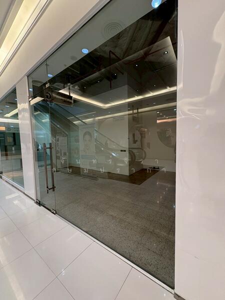 For Rent - พื้นที่ค้าปลีก ชั้น G ย่านเพลินจิต, Bangkok