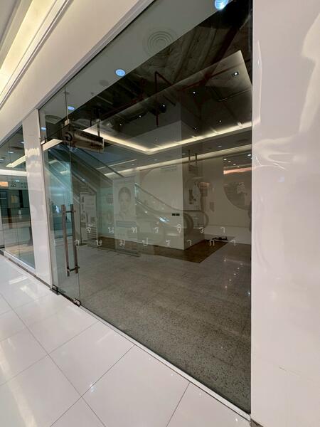 For Rent - พื้นที่ค้าปลีก ชั้น G ย่านเพลินจิต, Bangkok